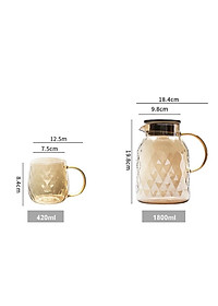 BÌNH ĐỰNG NƯỚC THỦY TINH CAO CẤP CHỊU NHIỆT LÊN TỚI 400 ĐỘ C MÀU VÀNG VÂN KARO CHÉO