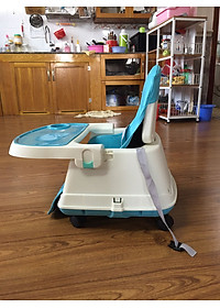 Ghế ăn dặm gấp gọn có đệm và bánh xe, Màu Xanh Bé trai tặng 1 thìa ăn và 1 gói khăn sữa cao cấp