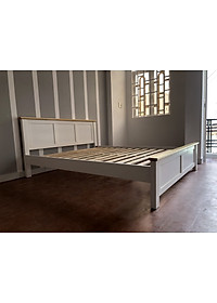 Giường ngủ gỗ thông màu trắng