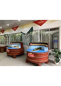 Nước mắm truyền thống Phú Quốc Hồng Hạnh Cao Đạm 20 độ đạm, dung tích 1,9 lít - Nêm ướp đậm đà