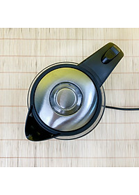 Ấm đun siêu tốc Lock&Lock thân bình thủy tinh dung tích 1.8L công suất 1850W EJK418SLV - Hàng chính hãng
