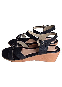 Giày sandal nữ đê xuồng 5cm da bò thật màu đen Trường Hải SDNTH0113