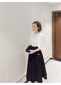 Áo Cổ Tròn Tay Bo Hella