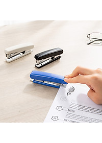 Dập ghim #10 Deli, kèm hộp đựng ghim 15 trang, Đen, xanh, xám - 1 cái E0251