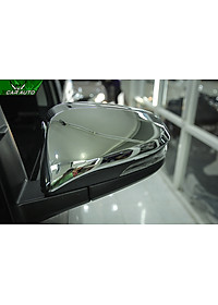 Bộ ốp gương chiếu hậu dành cho xe Toyota Innova 2016-2019