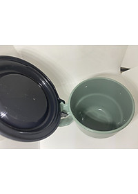 Cốc uống nước kèm nắp liền màu xanh nội địa Nhật Bản