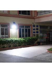 Đèn năng lượng mặt trời đèn pha100W 200W 300W 500W LED vỏ nhôm chống nước thời gian sáng kéo dài