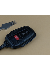 Bao da ép phom Handmade bọc chìa khóa xe ô tô TOYOTA da cá sấu sang trọng