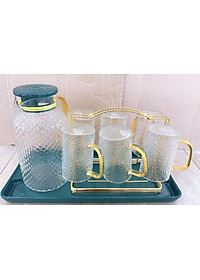 COMBO BÌNH THỦY TINH ĐỰNG NƯỚC UỐNG KÈM 6 CỐC QUAI VÀNG, GIÁ TREO CỐC, KHAY SỨ MÀU XANH CỔ VỊT CHỊU NHIỆT CÁO CẤP - ANTH254