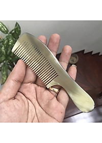 Lược sừng xuất Nhật (Size: M) COH134 - Lược nhỏ gọn, tiện lợi - Chăm sóc tóc