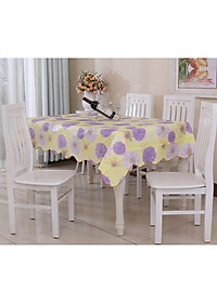Khăn Trải Bàn Hoa Văn Dập Nổi Không Thấm Nước 152*106 Cm