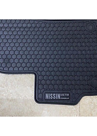 Thảm Lót Sàn Cao Su Xe Hyundai Accent 2018- 2021, 2022- Sàn Cao Su Đúc Accent Ko Mùi Mẫu Nissin chữ trắng