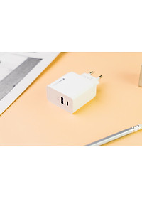 Củ Sạc UMETRAVEL A4 Sạc Nhanh PD 18W, 2 Cổng USB và Type C, Đạt Tiêu Chuẩn Châu Âu - Hàng Chính Hãng