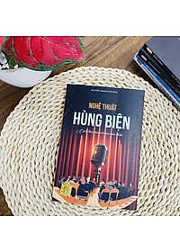 Sách Nghệ Thuật Hùng Biện: Cách Thức Làm Chủ Mọi Sân Khấu