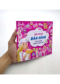 Barbie Bộ Sách Dán Hình Cuộc Sống Nhiều Niềm Vui - Tập 1