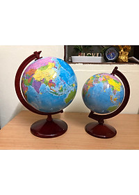 Quả cầu học sinh đế gỗ do Việt Nam sản xuất