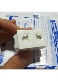 Ổ cắm đơn Panasonic WEV-1081SW dòng Wide - Hàng chính hãng