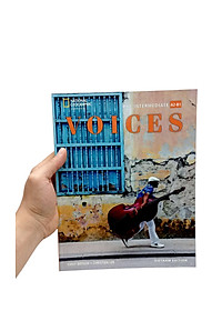 Voices Pre-Intermediate A2/B1: Student's Book BRE + OLP/EBK CSTM (Vietnam Edition)