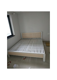 Giường ngủ bằng sắt hộp cao cấp màu trắng có nệm