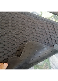 Thảm lót sàn cao su xe Toyota Avanza 2021 2022 2023 màu đen chữ đỏ, lót sàn ô tô cao su đúc không mùi vừa khít xe