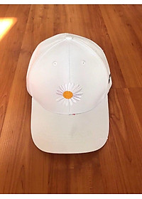 Nón ket vải thêu hoa trắng nhụy vàng