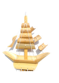 Chuông gió tre hình con thuyền
