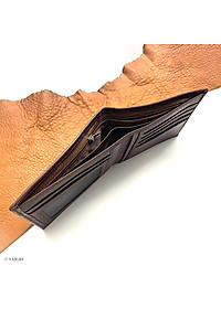 Bóp Nam Da Bò VINTAGE Hoài Cổ, Chất Da Mềm Mại - Vân Tự Nhiên, Size Lớn, Thiết Kế Cổ Điển, Đơn Giản - Mỏng Nhẹ, Dáng Ngang - Gập 2, Ngăn Đựng Tiền Có Khóa Kéo, Nhiều Ngăn Để Giấy Tờ Tiện Dụng - Hàng Chính Hãng SAIGIO