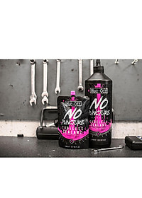 Keo Tự Vá Vỏ Không Ruột Chống Thủng Muc Off No Puncture Hassle Tubeless Sealant