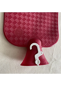 Túi chườm nóng lạnh nhập khẩu 100% từ Đức thương hiệu Fashy dòng cổ điển, tiêu chuẩn chất lượng Châu Âu giúp giảm các cơn đau kỳ kinh nguyệt, đau đầu,... hạ sốt tự nhiên, phù hợp cho người lớn, nhiều màu sắc