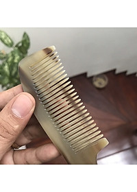 Lược sừng xuất Nhật (Size: M) COH134 - Lược nhỏ gọn, tiện lợi - Chăm sóc tóc