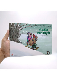 Sách Ông Vui Tính - Cháu Tinh Nghịch: Vui Đùa Trên Tuyết