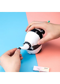 Gọt Chì Quay Tay Hình Gấu Trúc Deli - 1 Chiếc - E0518