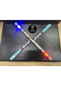 Bút Quay Nghệ Thuật Phiên Bản Có Nam Châm Có Đèn Hot Trend - Giao Màu Ngẫu Nhiên