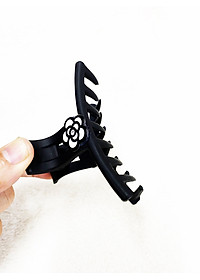 Kẹp tóc càng cua nhám gắn hoa nhỏ