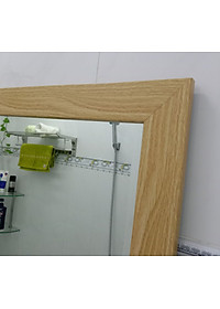 Gương soi Kibath khung vân gỗ 5 phân KT 60x80 cm