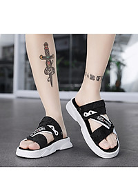 Nơi bán Giày Sandal nam chống kiểu dáng mới chống trơn, trượt - GSD9089