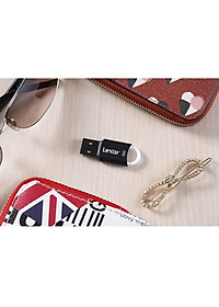 Nơi bán USB 2.0 Flash Drive Lexar JumpDrive V40 64GB/ 128GB, thiết kế nhỏ gọn màu đen