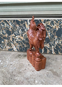 Tượng con gà trống bằng gỗ hương cao 20x10×5cm