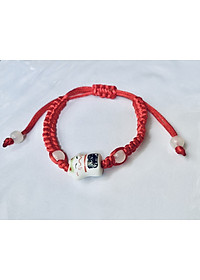 Vòng tay chỉ đỏ con mèo may mắn