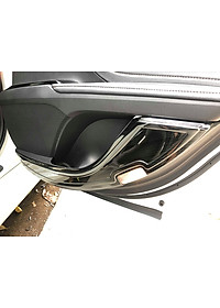 Bộ ốp Titan chống trầy xước Tapli, Táp li dành cho xe Toyota Camry 2019-2020