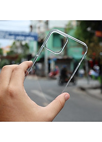 Ốp lưng siêu mỏng 0.3mm chống ố cho iPhone 17 Pro Max / 17 Pro / 17 Air / 17 / 16 Pro Max / 16 Pro / 16 Plus / 16 hiệu Memumi Crystal thiết kế ôm sát máy, chống sốc , chống trầy xước - Hàng nhập khẩu