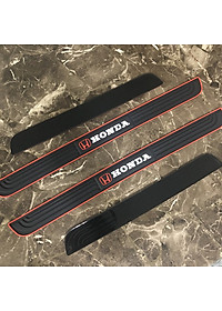 Bộ 4 miếng nẹp bước chân chống trơn trượt, trày xước xe ô tô, xe hơi cao cấp