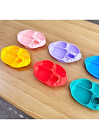 Đĩa ăn dặm silicon chia ngăn có đế hút chân không chống đổ Yummy Marcus & Marcus, cho bé từ 18 tháng