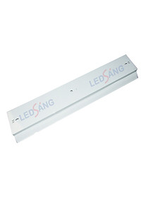 Máng đèn led ba bóng - Máng đèn led 1.2m ba bóng - 
Máng đèn led 1.2m có chóa ba bóng - Máng đèn có chóa sơn tĩnh điện 1m2, máng đèn 3 bóng gắn nổi LS-C3-120 LEDSANG