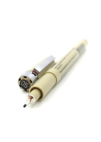 Bút Đi Nét Sakura Pigma Micron 05 - Màu Đen
