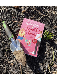 Sách Secretly Yours: A Novel (Vine Mess, 1)