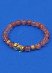 Vòng tay Thạch Anh Dâu Tây 6 ly cẩn Tỳ Hưu inox vàng VTADTTHHBV6 - hợp mệnh Hỏa, mệnh Thổ