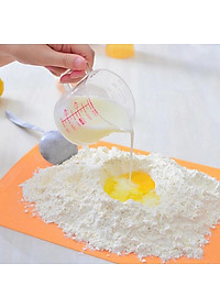 Bộ 02 cốc đo lường chia vạch đa năng Inomata - Nội địa Nhật Bản