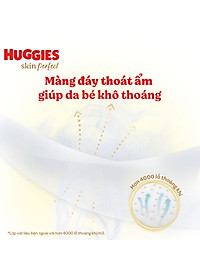 Miếng lót sơ sinh Huggies Skin Perfect NB1 108+6 miếng với 2 vùng thấm giảm kích ứng da