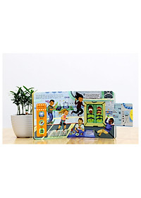 Sách Tương Tác - Sách Chuyển Động - First Explorers - Astronauts - Nhà Du Hành Vũ Trụ